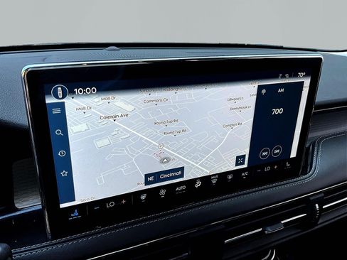 Used 2023 Lincoln Corsair AWD w/ Equipment Group 101A image 14
