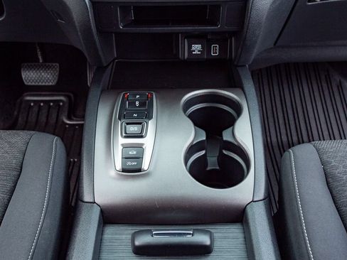 Certified 2022 Honda Ridgeline Sport image 23