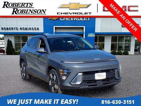 Used 2025 Hyundai Kona SEL FWD image 1