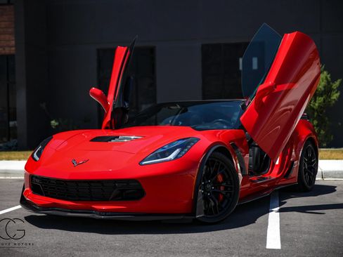 Used 2019 Chevrolet Corvette Z06 RWD image 9