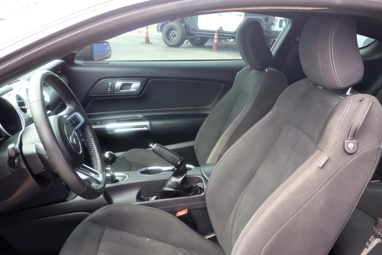 Used 2020 Ford Mustang GT RWD image 14