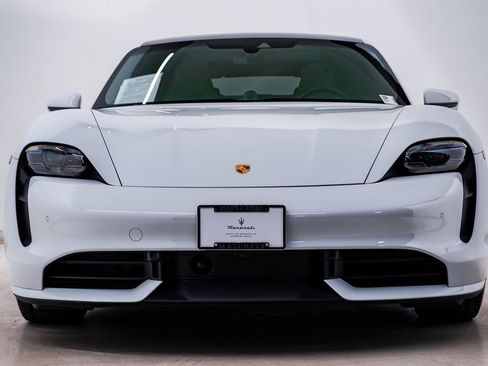 Used 2020 Porsche Taycan Turbo image 6