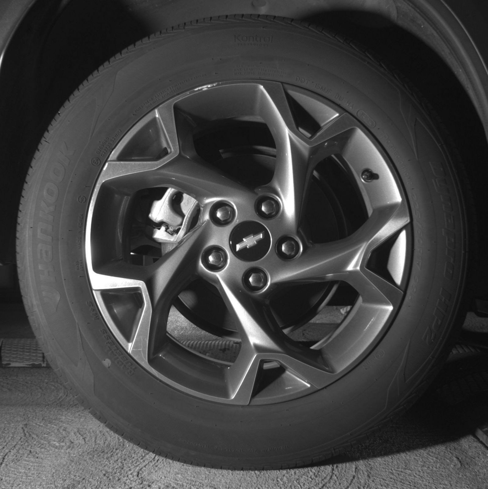 Used 2025 Chevrolet Trax LT FWD image 18