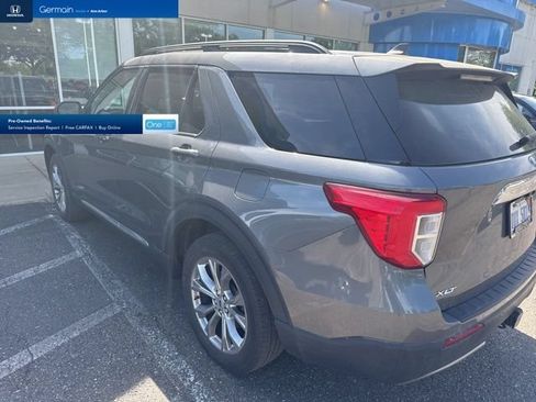 Used 2023 Ford Explorer XLT w/ Equipment Group 202A AWD/4WD image 12