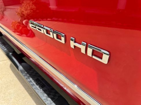 Used 2015 Chevrolet Silverado 2500 LTZ w/ LTZ Plus Package AWD/4WD image 33