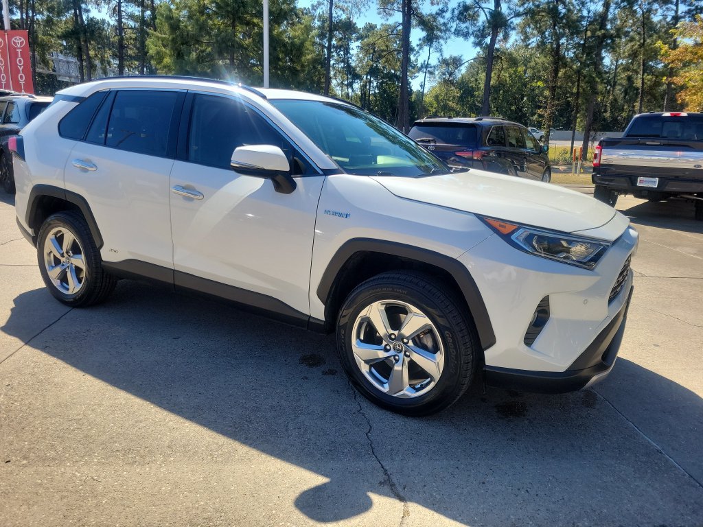 Used 2019 Toyota RAV4 Limited w/ Carpet Mat Package AWD/4WD image 20