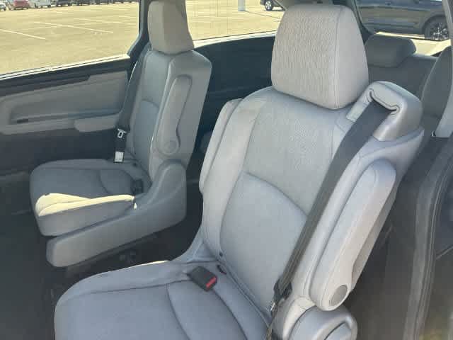 Used 2018 Honda Odyssey EX image 19