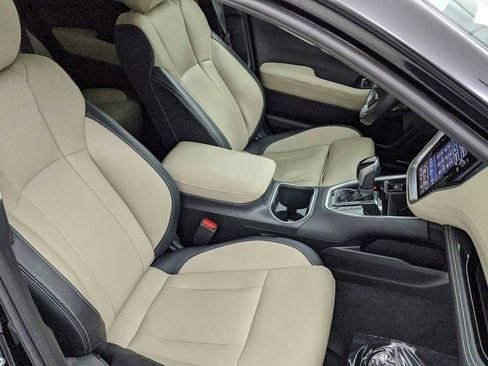 Certified 2023 Subaru Outback Limited XT image 32