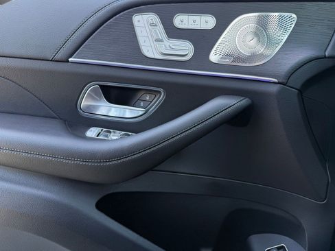 New 2026 Mercedes-Benz GLE 580 4MATIC image 10