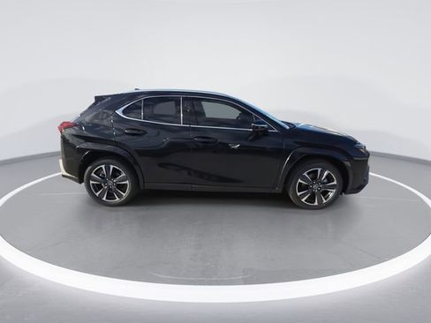 New 2026 Lexus UX 300h FWD image 9