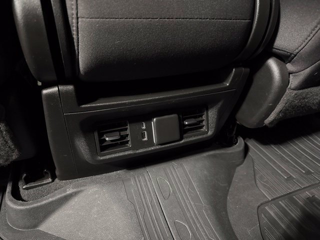 Used 2024 GMC Sierra 1500 SLE AWD/4WD image 28