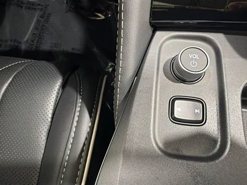 Certified 2026 Acura MDX SH-AWD w/ Advance Package image 44