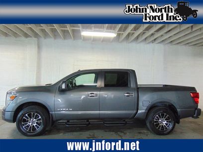Used 2021 Nissan Titan SV w/ SV Convenience Package