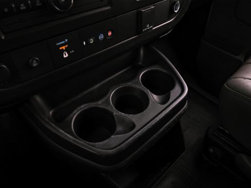 Used 2021 Chevrolet Express 2500 w/ Driver Convenience Package image 18