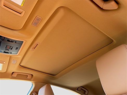 New 2025 Lexus ES 350 w/ Premium Package image 27