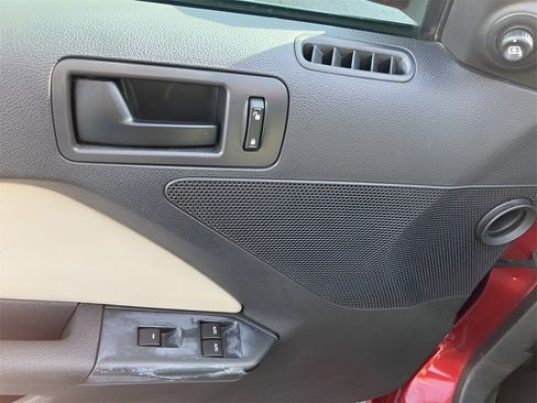 Used 2014 Ford Mustang V6 w/ Equipment Group 102A image 36