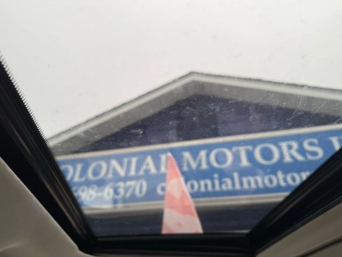 Used 2021 Nissan Rogue Sport SL w/ Premium Package image 9