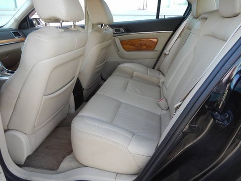 Used 2011 Lincoln MKS AWD w/ 102A Rapid Spec Order Code image 31