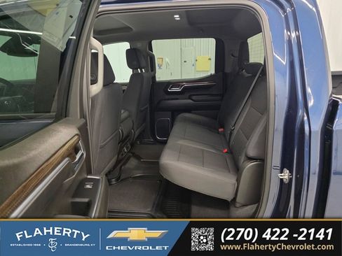 Used 2022 Chevrolet Silverado 1500 RST w/ Max Trailering Package AWD/4WD image 11