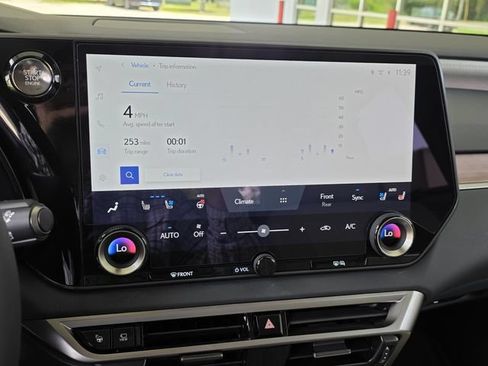 Used 2025 Lexus RX 350 AWD w/ Convenience Package image 20