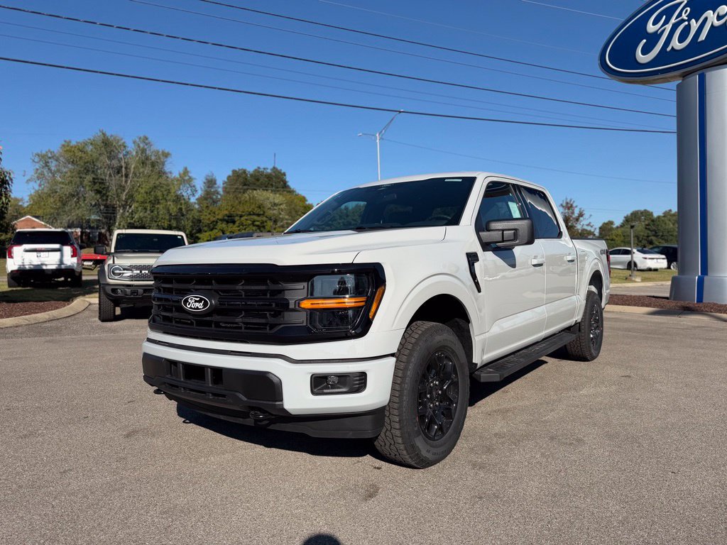 New 2026 Ford F150 XLT w/ Tow/Haul Package AWD/4WD image 3
