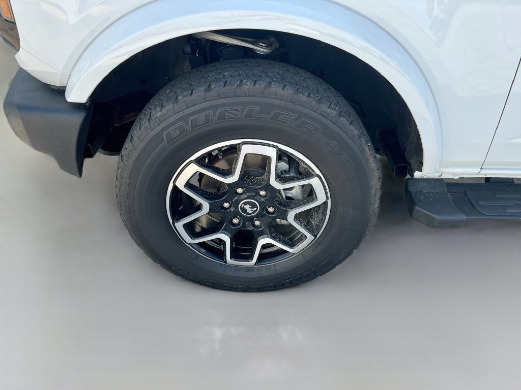 Used 2022 Ford Bronco Outer Banks AWD/4WD image 30