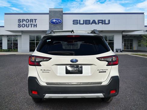Used 2023 Subaru Outback Touring image 4