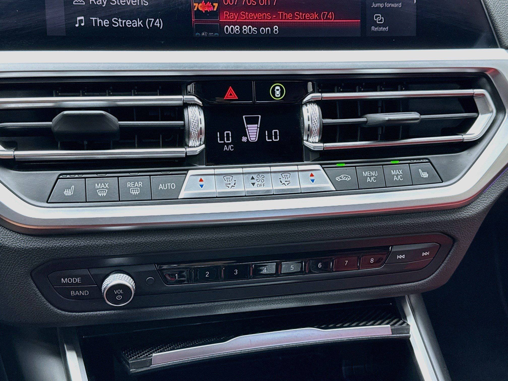 Used 2022 BMW M4 Competition w/ M Carbon Exterior Package RWD image 12