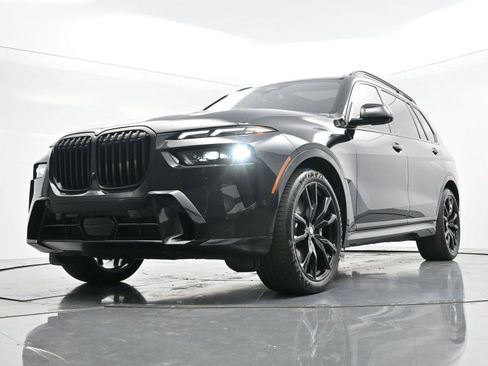 Used 2024 BMW X7 xDrive40i w/ M Sport Package image 52