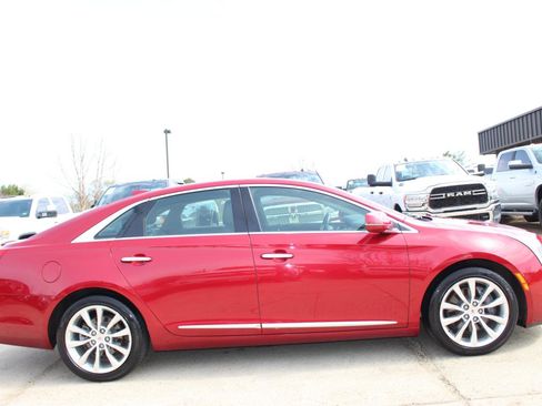 Used 2015 Cadillac XTS Luxury w/ Driver Awareness Package image 8