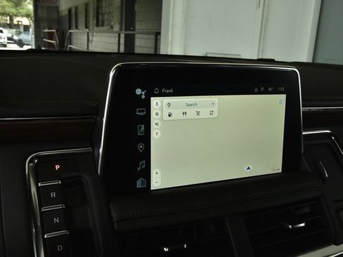 Used 2024 Chevrolet Suburban High Country image 26