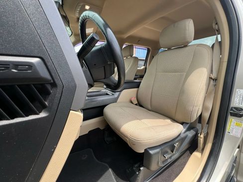 Used 2018 Ford F150 XLT w/ Equipment Group 302A Luxury AWD/4WD image 17