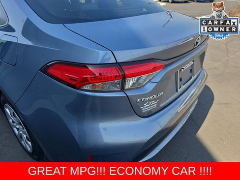 Used 2022 Toyota Corolla LE image 23