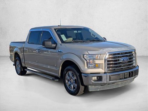 Used 2017 Ford F150 XLT w/ Equipment Group 302A Luxury image 3