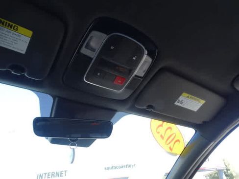 Used 2023 Hyundai Santa Cruz SEL w/ Cargo Package image 36