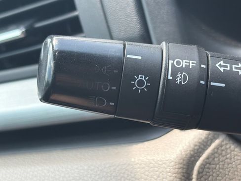 Used 2018 Honda Odyssey EX-L image 17