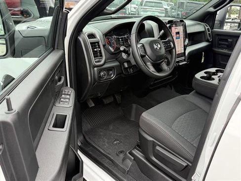 New 2026 RAM 3500 Tradesman AWD/4WD image 7