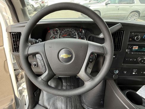 New 2025 Chevrolet Express 2500 Work Van w/ Driver Convenience Package image 9
