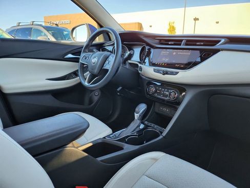 Used 2021 Buick Encore GX Select image 23