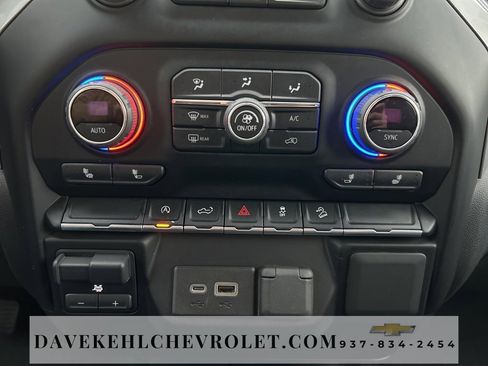 Used 2021 Chevrolet Silverado 1500 LT image 29