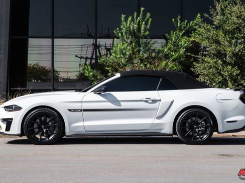 Used 2019 Ford Mustang GT Premium w/ Equipment Group 401A image 38