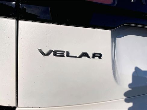 New 2026 Land Rover Range Rover Velar Dynamic SE image 26