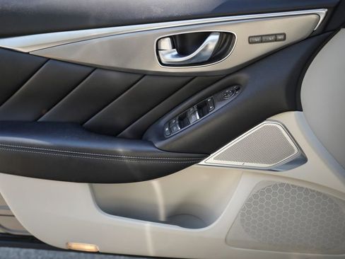 Used 2017 INFINITI Q50 3.0t Premium w/ 3.0T Premium Plus Package image 36