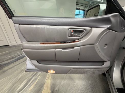 Used 2003 Toyota Avalon XLS FWD image 49