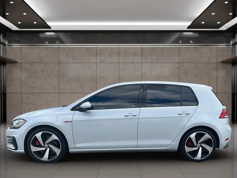 Used 2019 Volkswagen Golf 4-Door FWD image 10