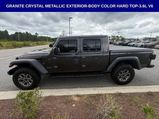 Certified 2025 Jeep Gladiator Mojave w/ Safety Group AWD/4WD image 7