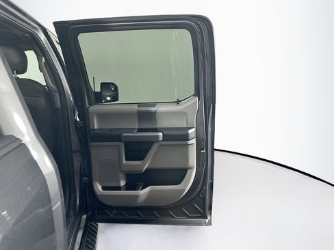 Used 2019 Ford F150 XLT w/ Equipment Group 302A Luxury image 29