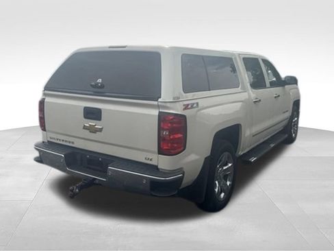 Used 2015 Chevrolet Silverado 1500 LTZ Z71 w/ LTZ Plus Package AWD/4WD image 2