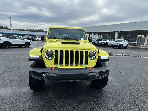 Used 2023 Jeep Gladiator Mojave w/ LED Lighting Group AWD/4WD image 10