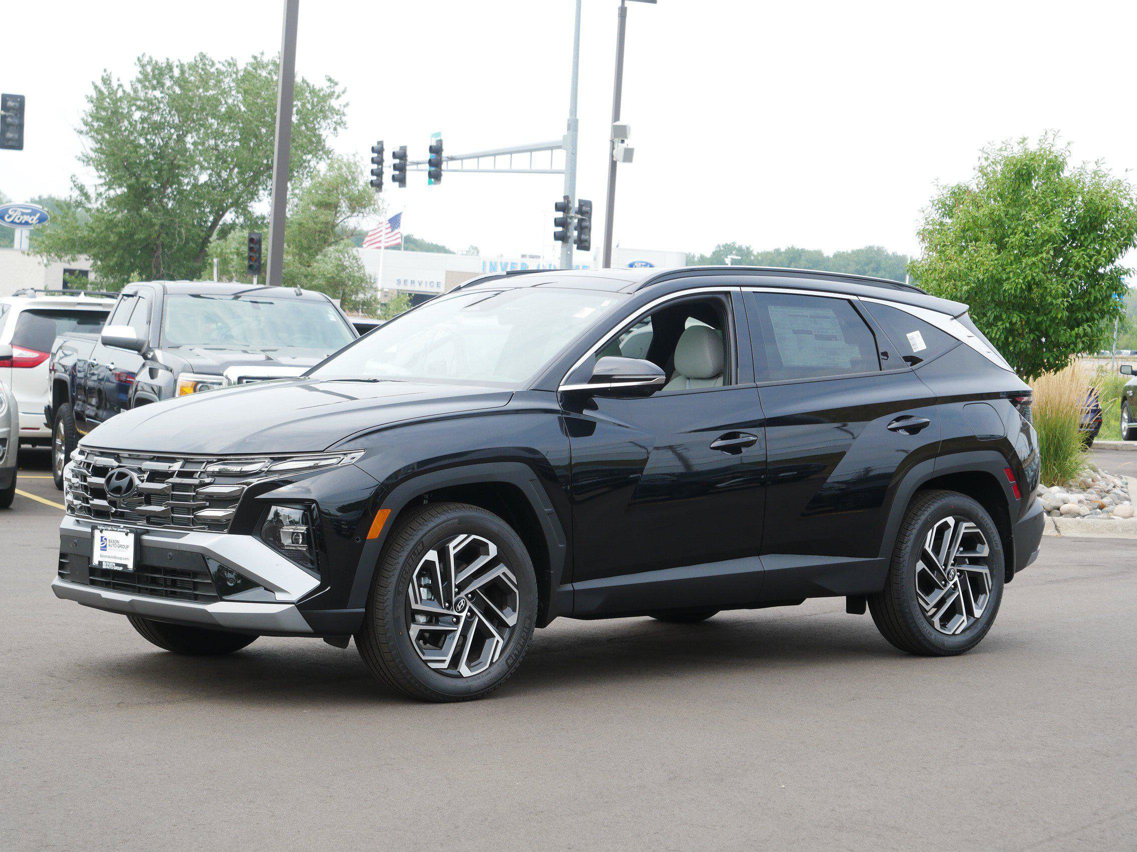 New 2026 Hyundai Tucson Limited AWD/4WD image 2